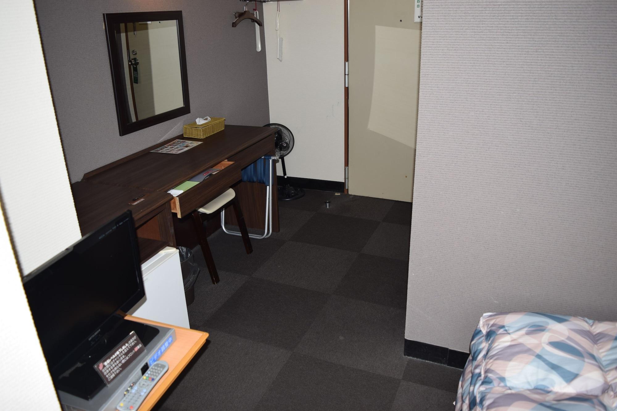 Hotel Yamanouchi Naha Esterno foto