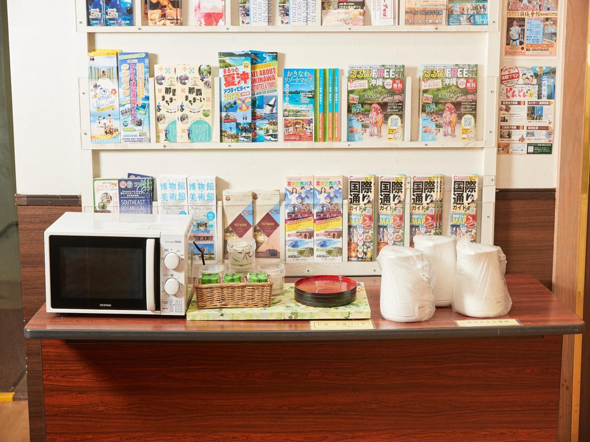Hotel Yamanouchi Naha Esterno foto