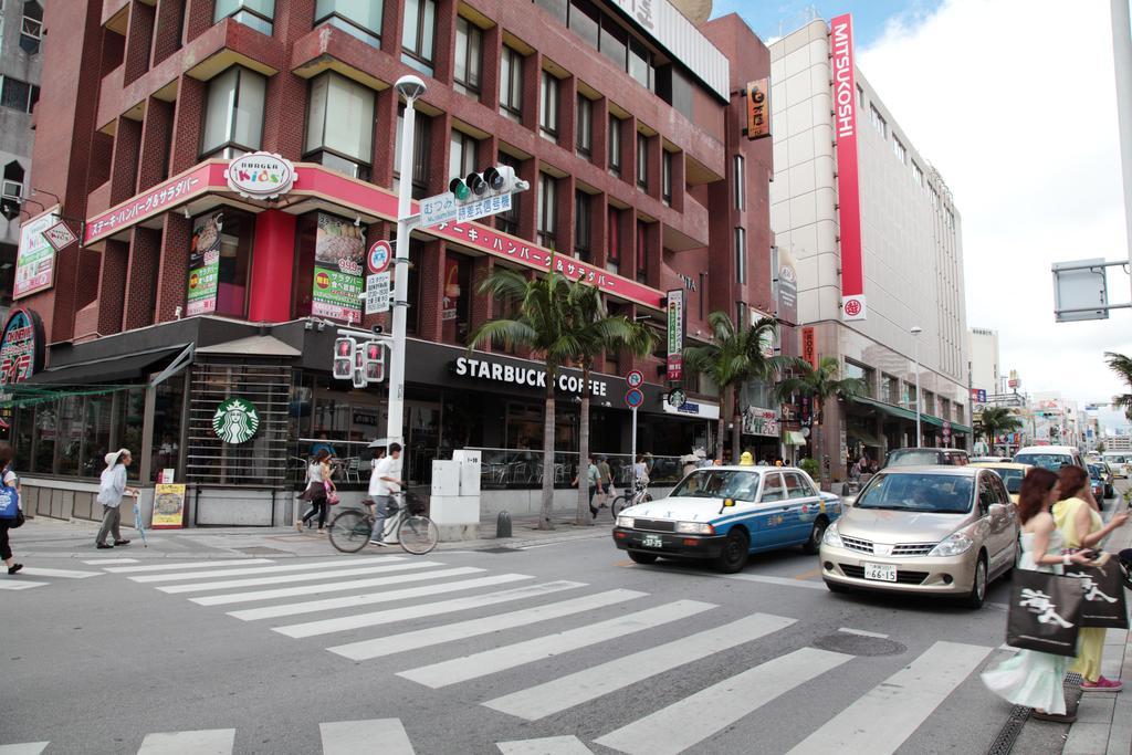 Hotel Yamanouchi Naha Esterno foto